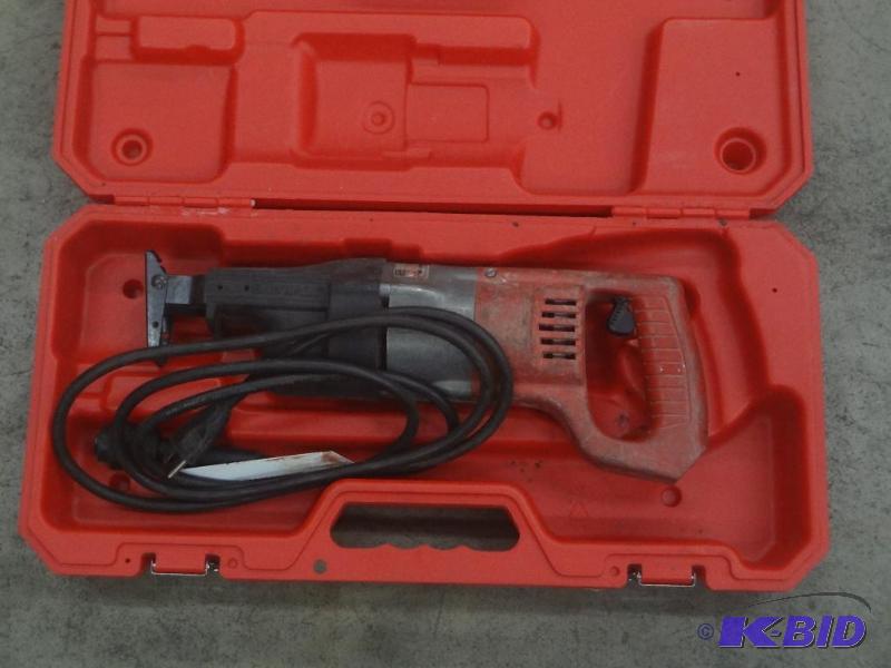 lot 34 image: Milwaukee 120Volt Sawzall Set...