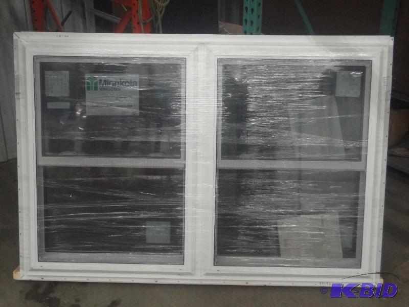 lot 4 image: New In Package Minnkota 772 Colonia...