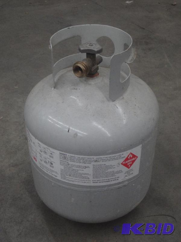lot 82 image: 20# LP Tank With OPD Valve...