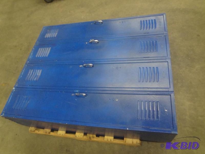 lot 89 image: 4-Section Steel Locker Unit, 6ft He...