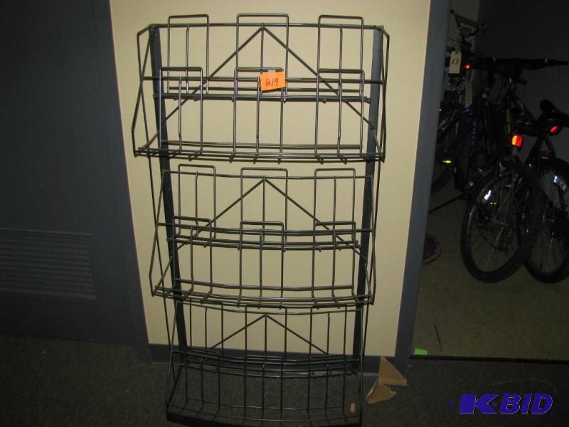 metal magazine display rack, very n...