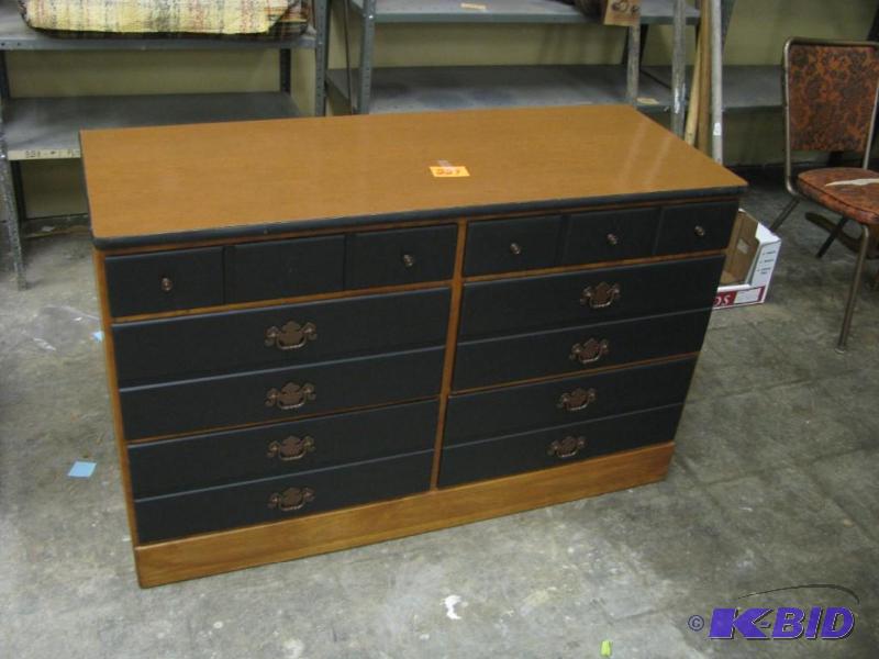 Vintage Ethan Allen solid wood 6 dr...