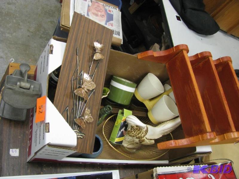 misc lot decorative items see photo...