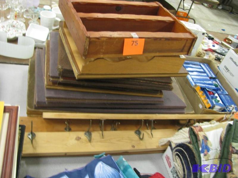 miso. Table mats, coat hook racks, ...