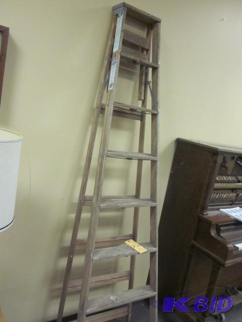 8 foot Keller solid wood ladder, in...