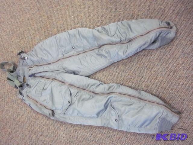 Vintage D-18 size 30 very heavy dut...