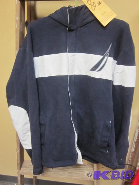 Mens Nautica zip up jacket, size L....