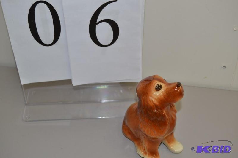lot 6 image: Vintage Royal Copley Cocker Spaniel figurine