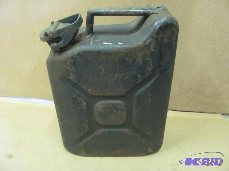 Previously used 10-Liter Jerry Can....