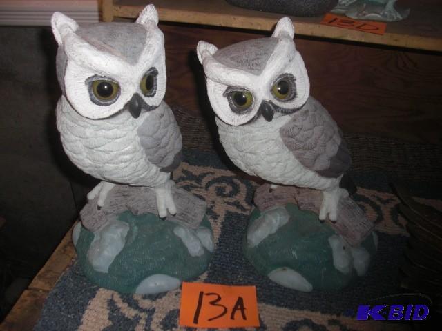 lot 13A image: 2, Plastic Owls.   14 in H.. &...