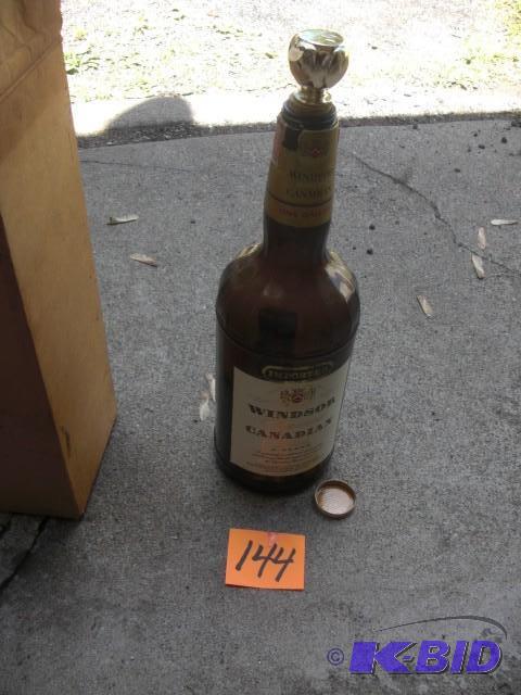 lot 144 image: 1 Gallon Windsor Bottle. &nbsp18 i...