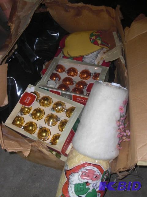 lot 148 image: Box of Christmas decorations.. some...