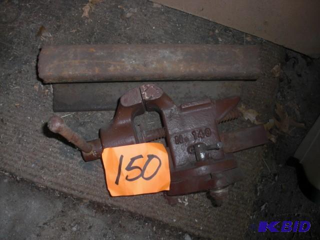lot 150 image: VISE, Littlestown Foundry USA..  ...
