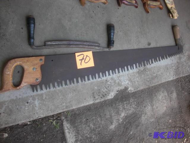 lot 70 image: Old fashion Handcrosscut saw  Dr...