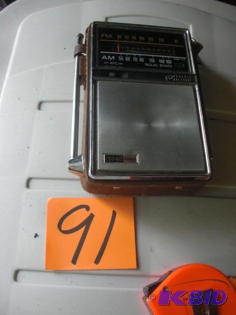 lot 91 image: GE Two Way Power AMFM Solid state ...