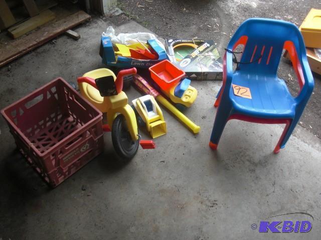 lot 92 image: MIsc. Toys as pictured.. Little Tik...