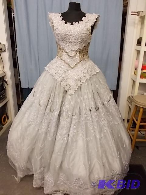 Size 1012 LaceRhinestone Renaissa...