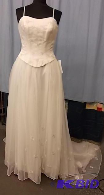 Size 14 Tiptop Style #V150&nbspIvo...