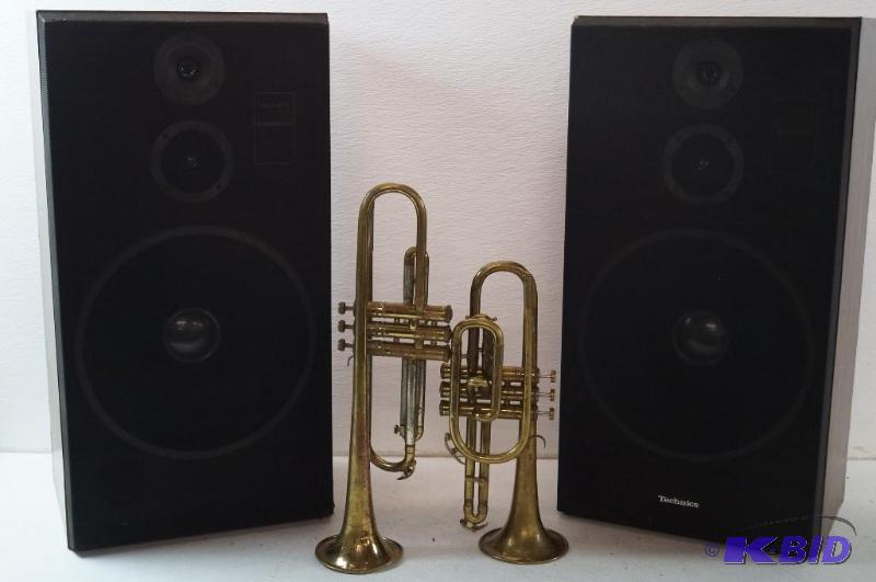 speakers