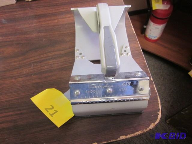 Saddle Stapler Swing Line #615, ver...