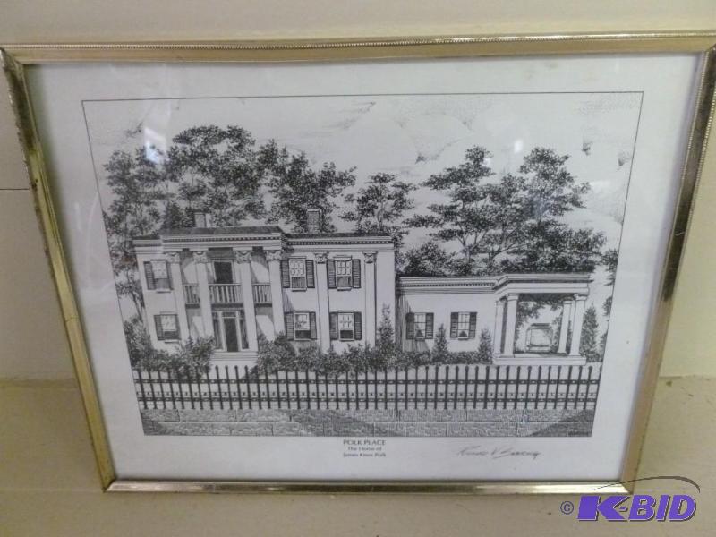 lot 105 image: Vintage International Archives &quo...