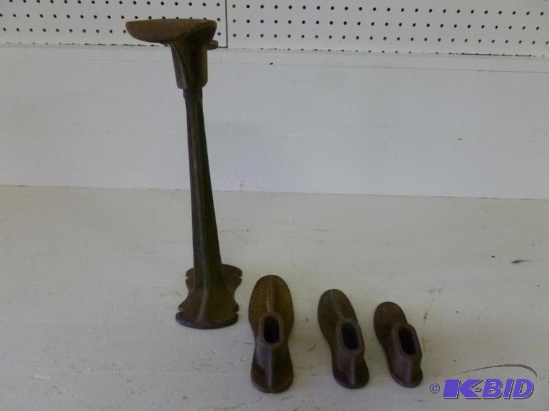 lot 12 image: Antique Warranted five piece cast i...