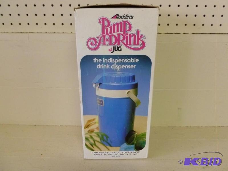 lot 248 image: Aladdin 12 gallon pump a drink jug...