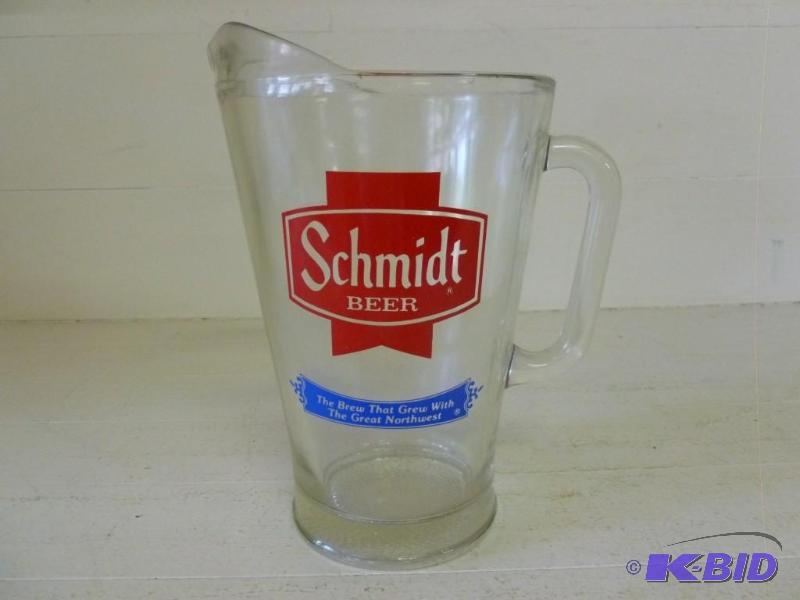 lot 266 image: Large Vintage Schmidt glass beer pi...