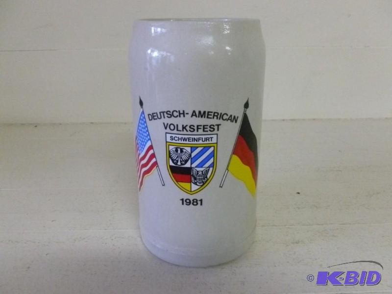 lot 379 image: Large Collectible 1981 Deutsch - Am...