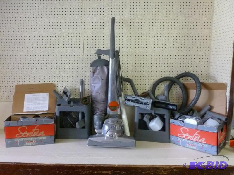 lot 4 image: Kirby Sentria high end newer model ...