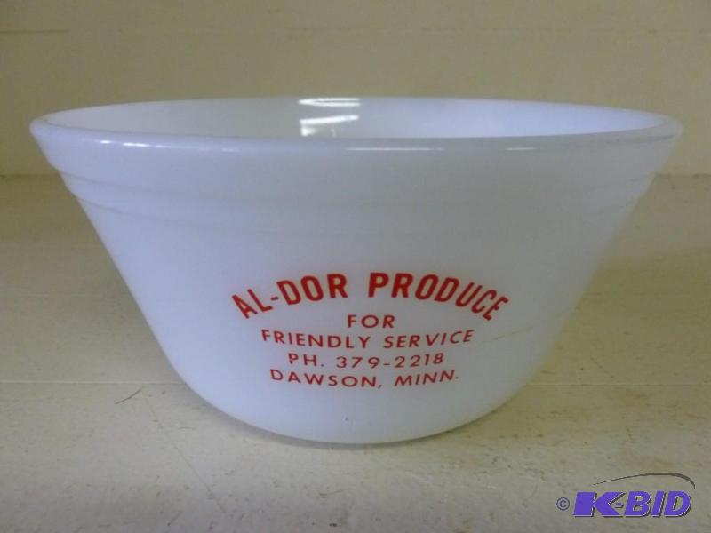 lot 52 image: Vintage Fireking&nbspAl-Dor&nbspP...