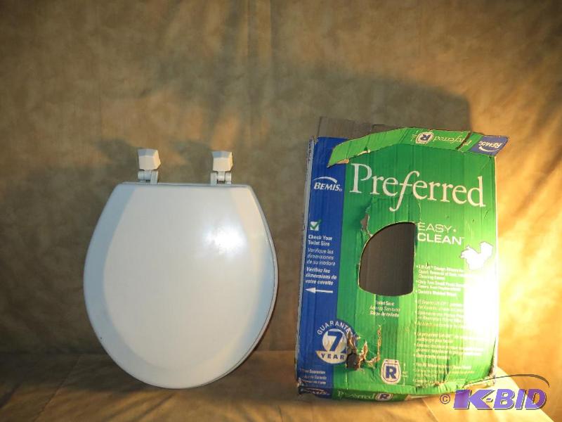 New never used toilet bowl seat rou...