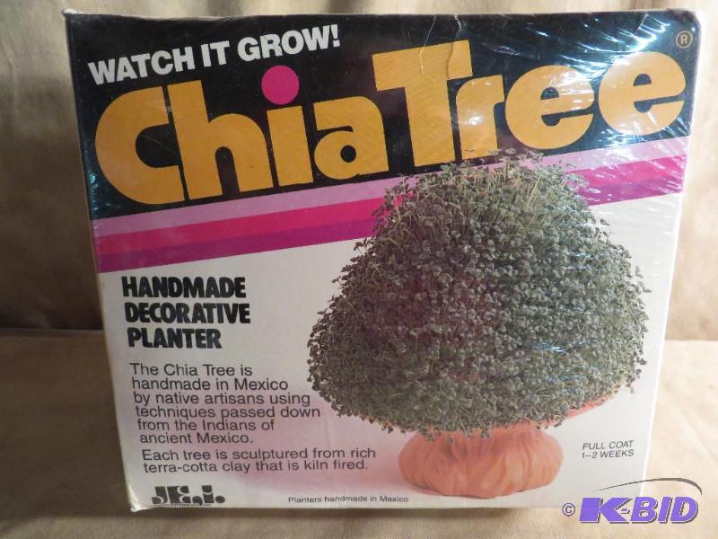 Chia Tree new in box never opened.&...