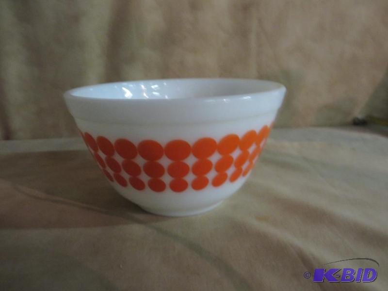 RARE AND UNUSUAL -- POLKA DOT - PYR...