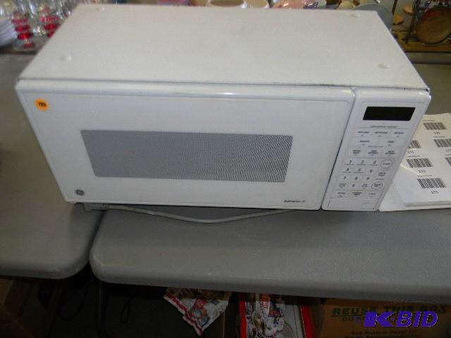 GE Spacemaker 2 microwave...