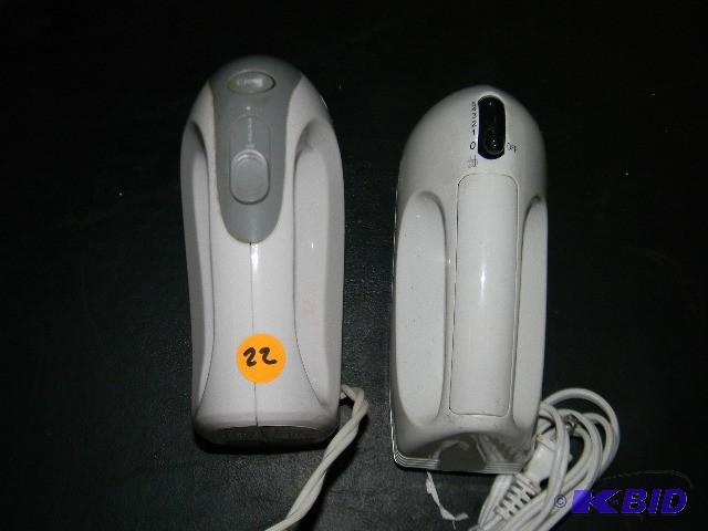 Lot of 2 mixers - no attachments...