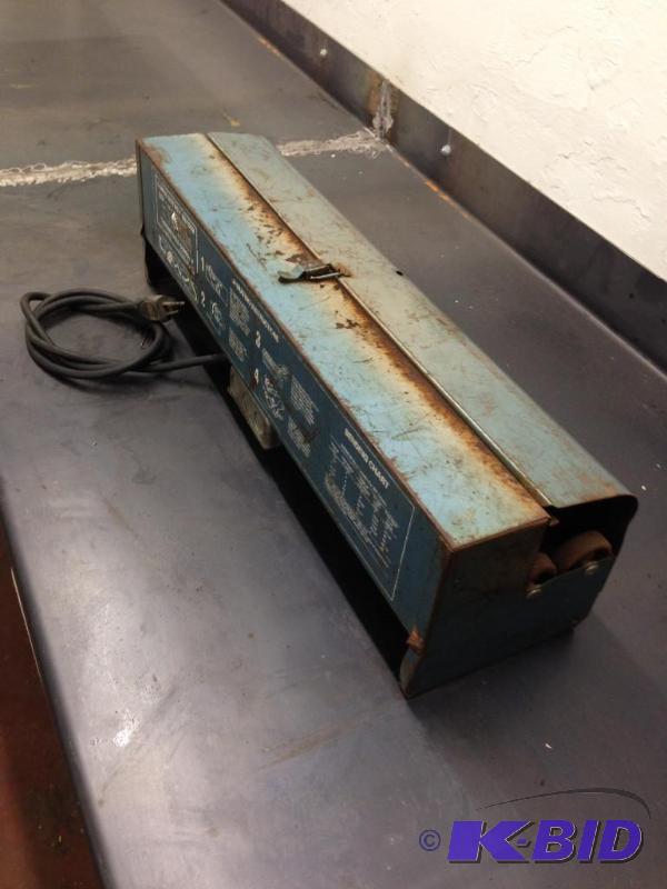 lot 3 image: PlasticConduit Bender HotBox Bende...