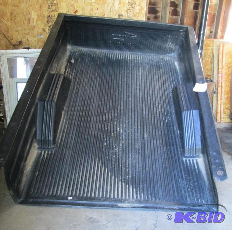 Duraliner truck bed liner for a ful...