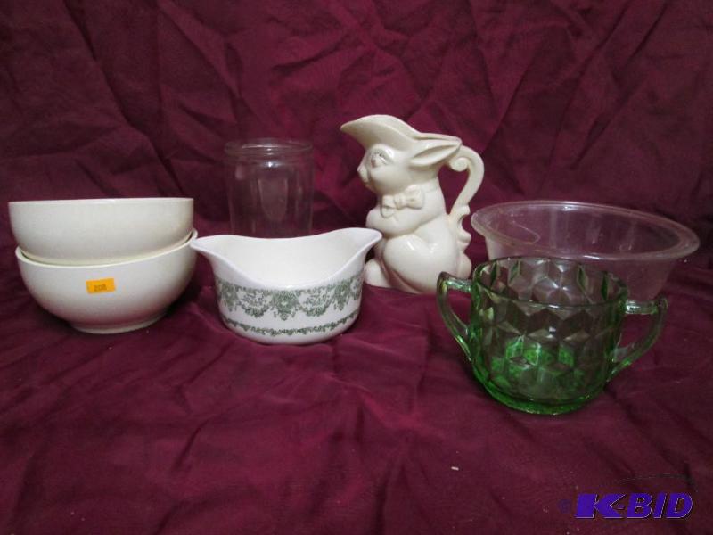 Lot of vintage kitchenware. Creamer...