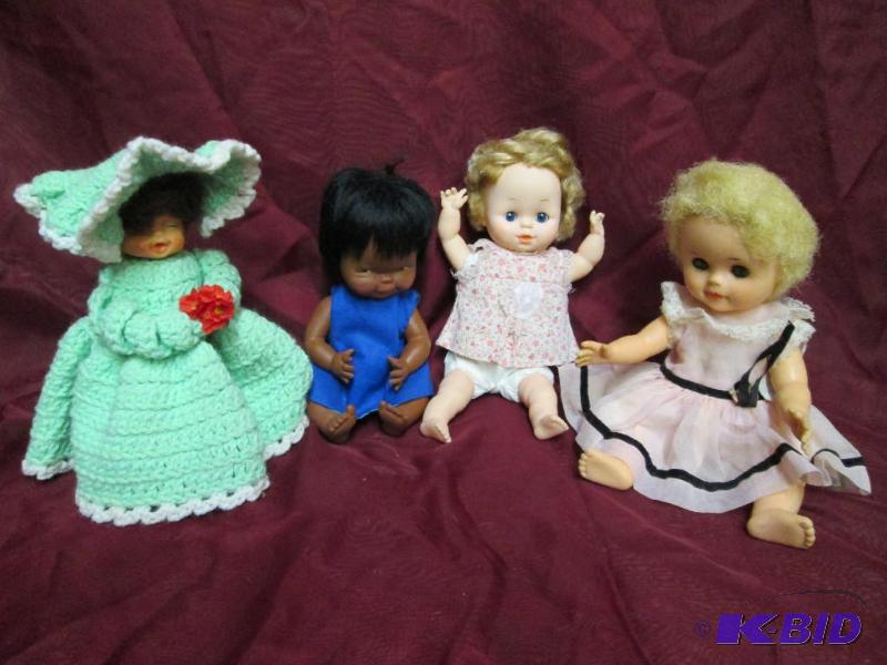 Vintage baby dolls with opening and...