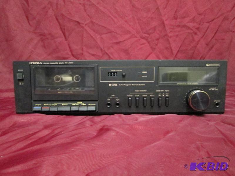 Oponica stereo system with AMFM an...