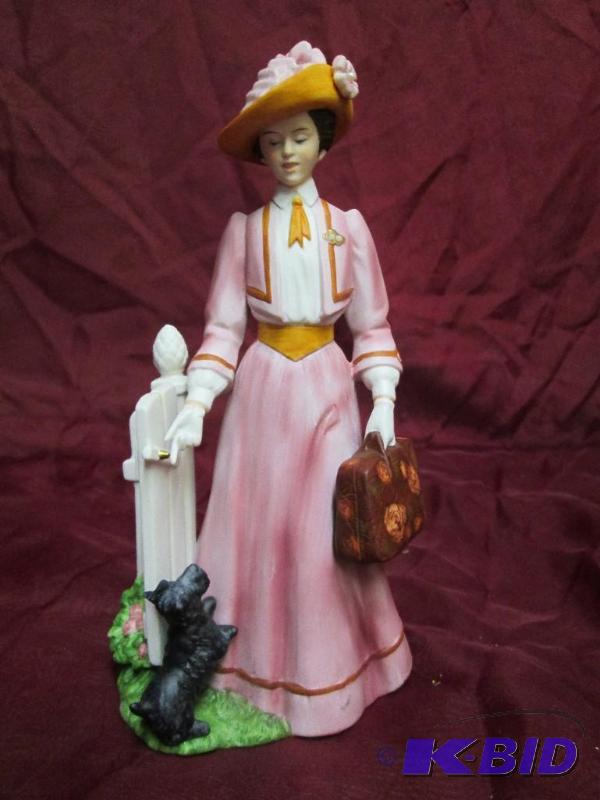 1983 Albee Award figure from Avon. ...