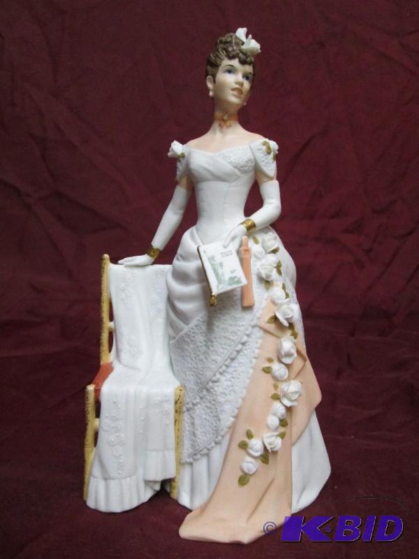 1986 Albee Award figure from Avon. ...