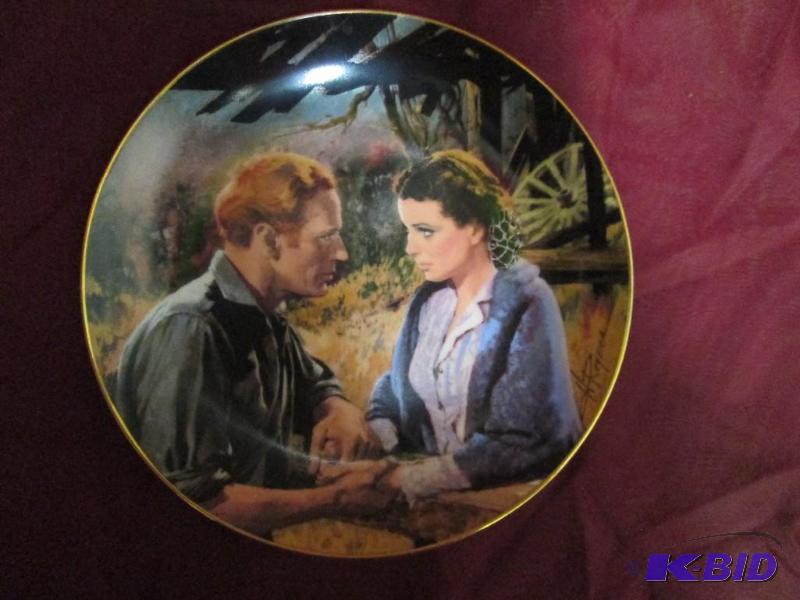 Scarlet and Ashley by Howard Roge...