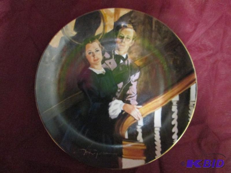 Melanie and Ashley by Howard Roge...