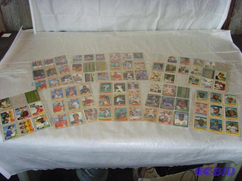 Lot of 80s Baseball Cards