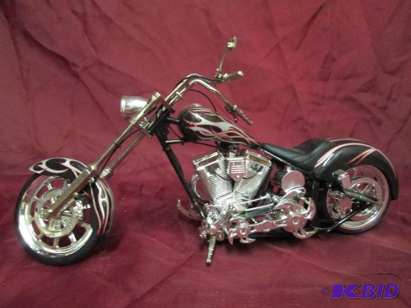 lot 1 image: West Coast Chopper miniature scale ...