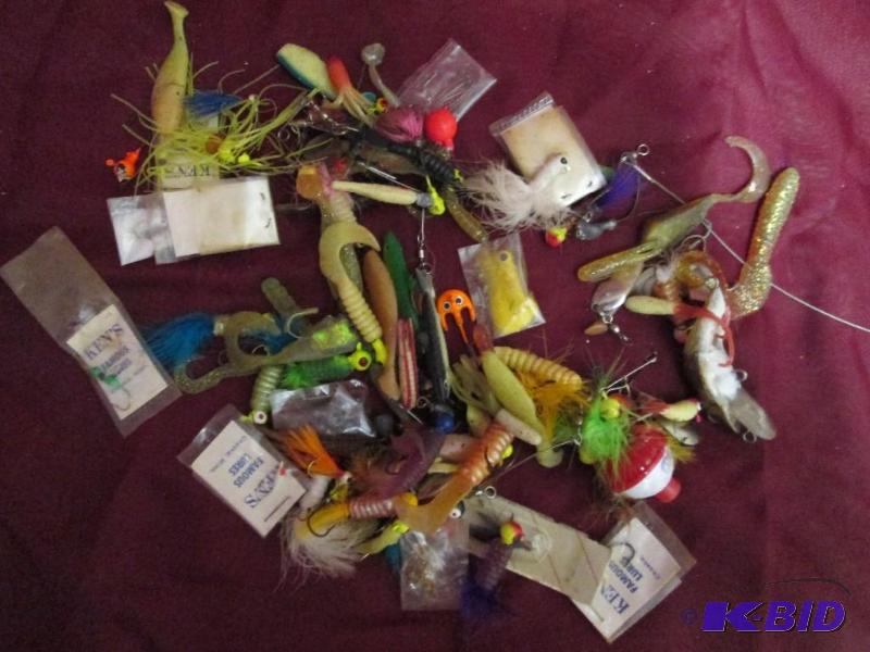 lot 45 image: Nice lot of new fishing lures and j...