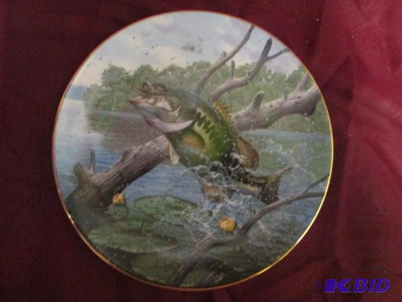 lot 59 image: Trophy Bass from the Hamilton Col...