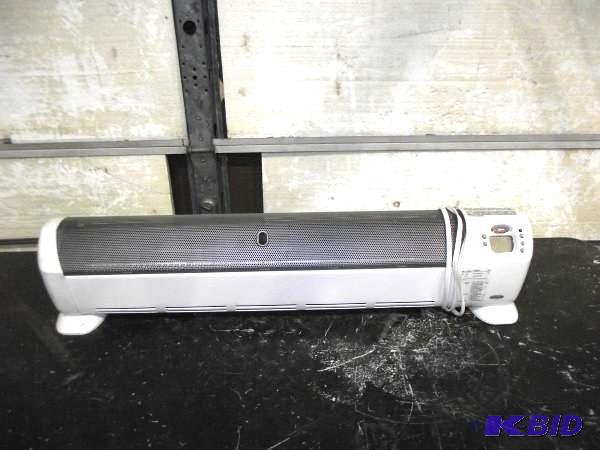 lot 61 image: Floor Board Heater...